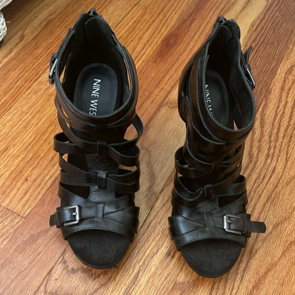 Nine West 6.5 black sexy boots